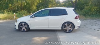 Volkswagen Golf  2015