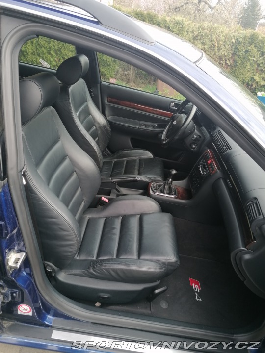 Audi S4 8D B5 2001