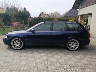 Audi S4 8D B5 2001