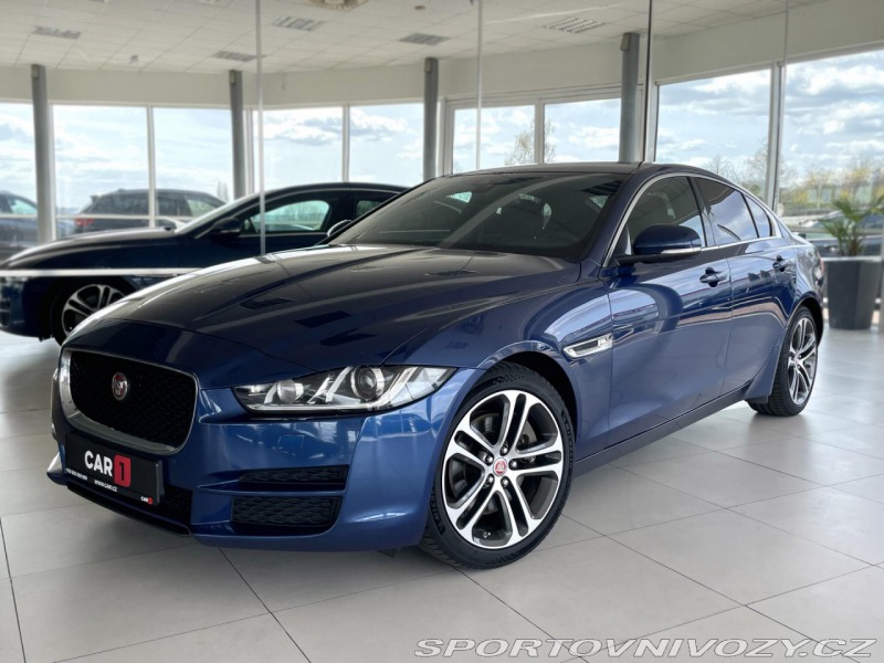 Jaguar XE 25t 177kW*Aut*Xenon*Prest