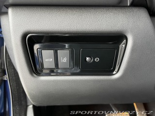 Jaguar XE 25t 177kW*Aut*Xenon*Prest 2015