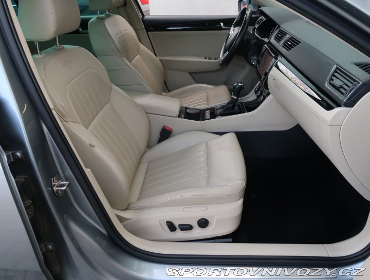 Škoda Superb Laurin&Klement 2.0 TS 2016