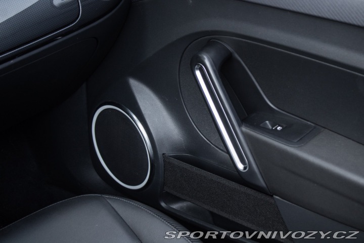 Volkswagen Beetle Cabrio 2.0 TSI Sport DSG 2014