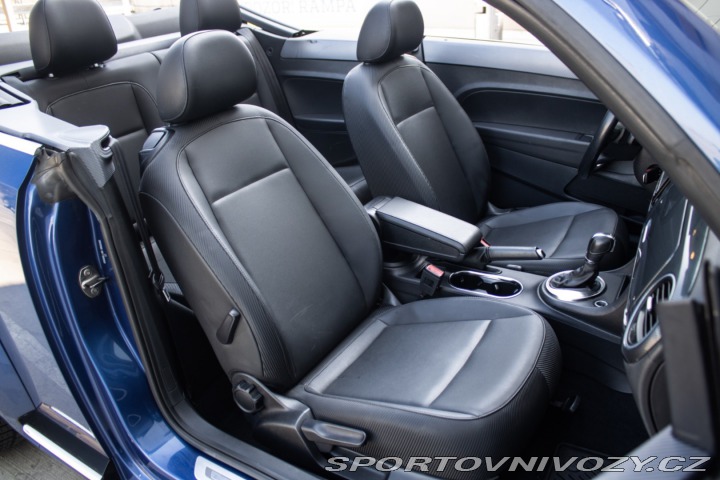 Volkswagen Beetle Cabrio 2.0 TSI Sport DSG 2014