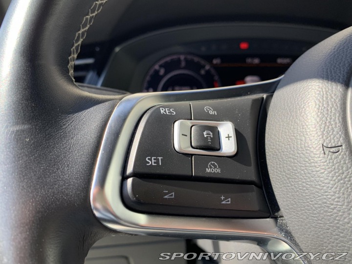 Volkswagen Arteon 2.0TDi, 176KW, R-Line, ČR 2017