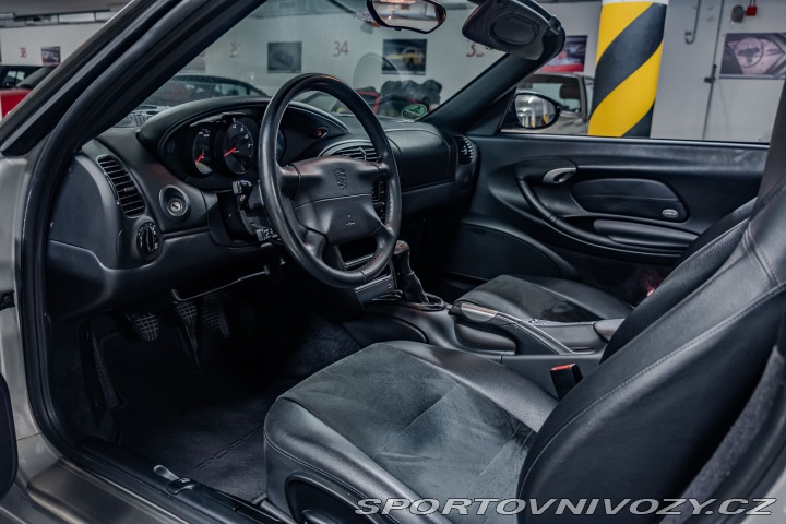 Porsche Boxster 2.7 986 manuál, hardtop 2000