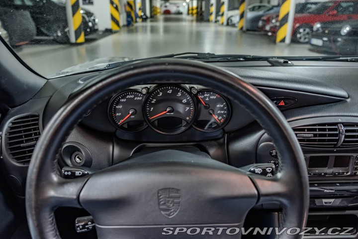 Porsche Boxster 2.7 986 manuál, hardtop 2000