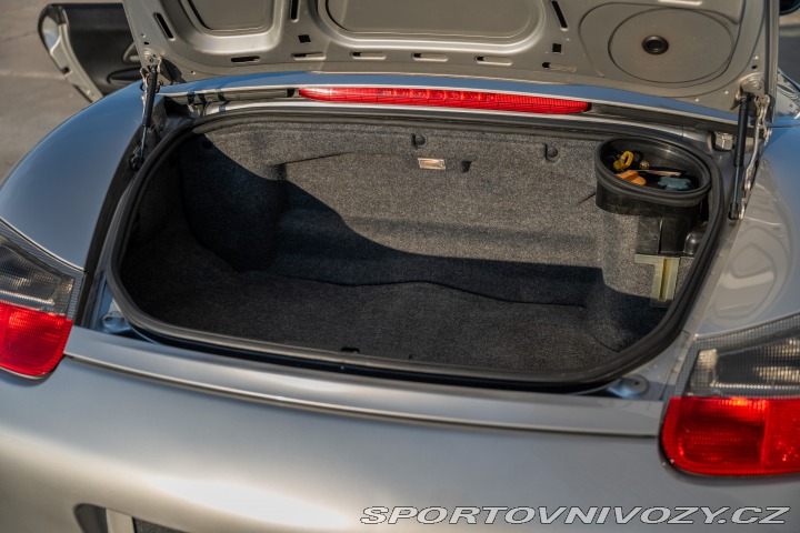 Porsche Boxster 2.7 986 manuál, hardtop 2000