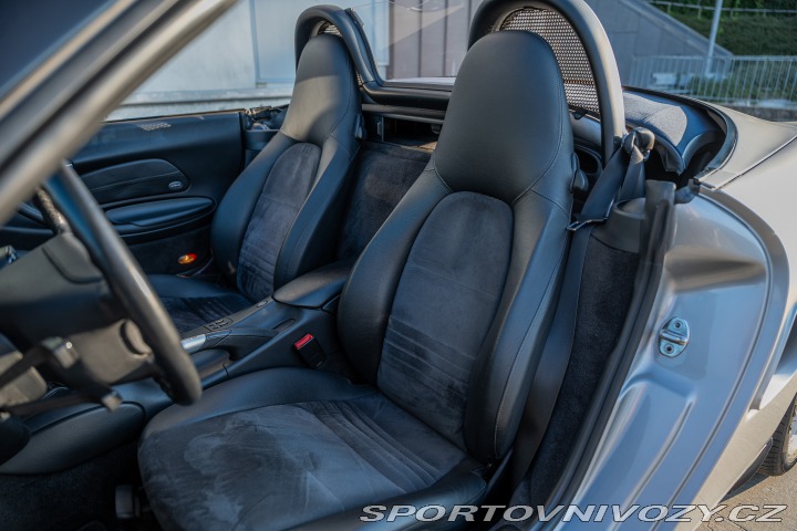 Porsche Boxster 2.7 986 manuál, hardtop 2000