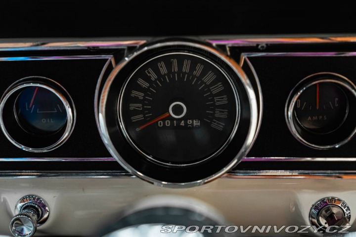 Ford Mustang Cabriolet V8, Komplet ren 1800