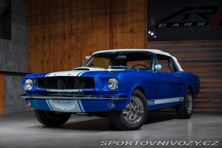 Ford Mustang Cabriolet V8, Komplet ren 1800