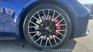 Porsche Panamera 4S E-Hybrid 2025