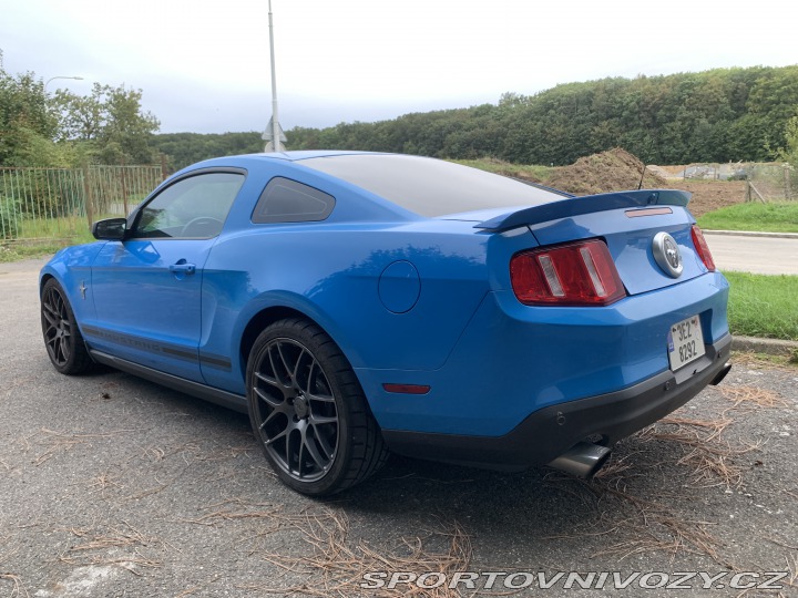 Ford Mustang 2011