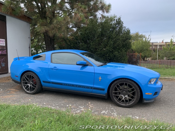 Ford Mustang 2011