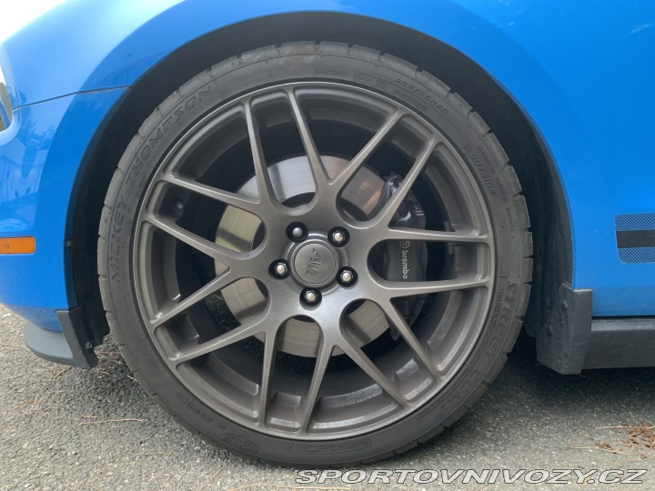 Ford Mustang 2011