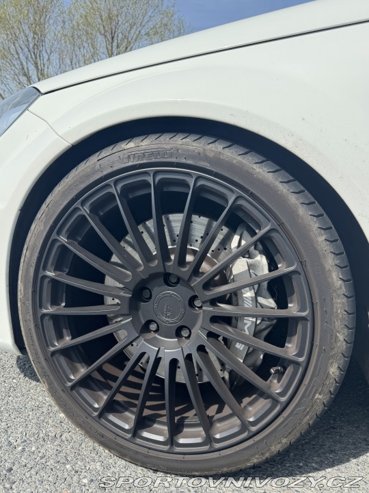 Mercedes-Benz C C63 W204 2011