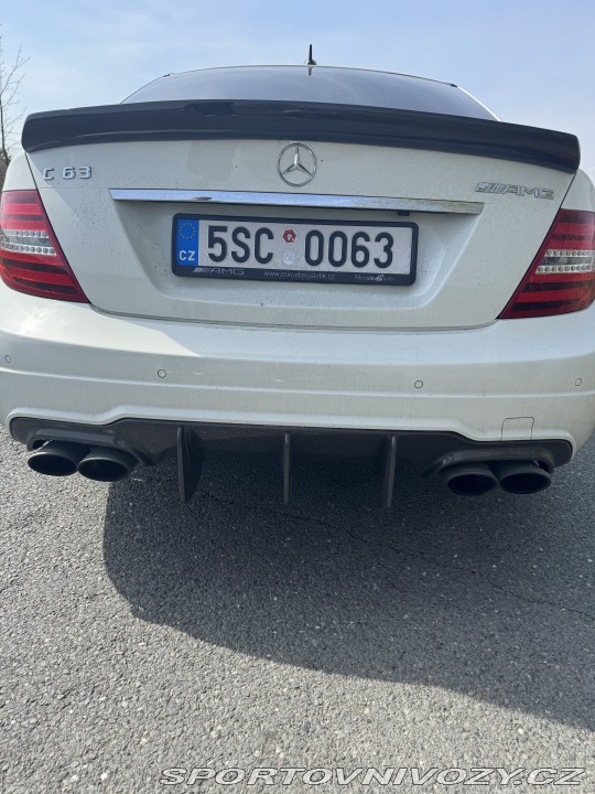 Mercedes-Benz C C63 W204 2011