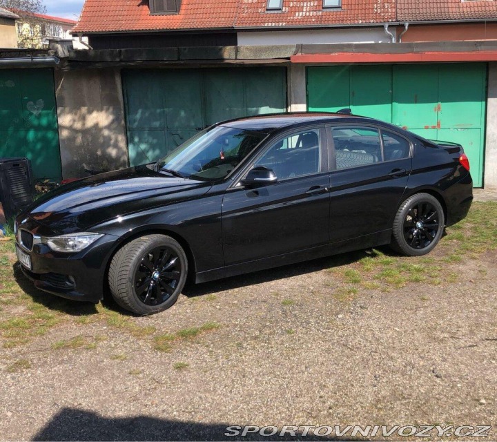 BMW 3 2,0 316d LUXURY LINE 2013