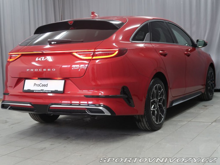 Kia ProCeed GT Line - K odběru IHNED 2025