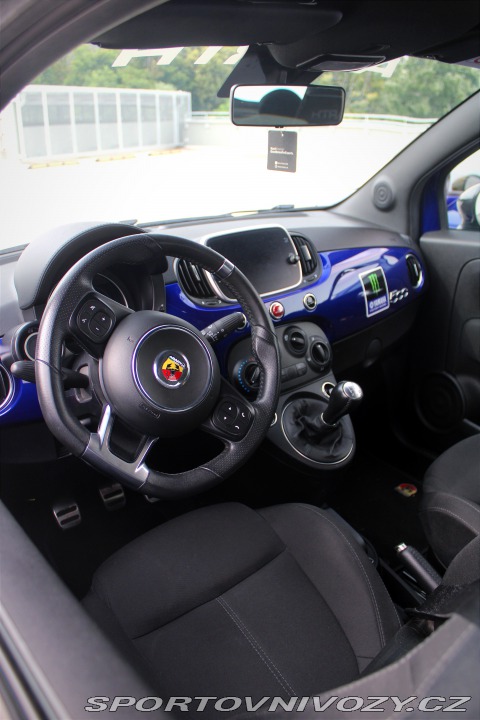 Abarth 595 2018
