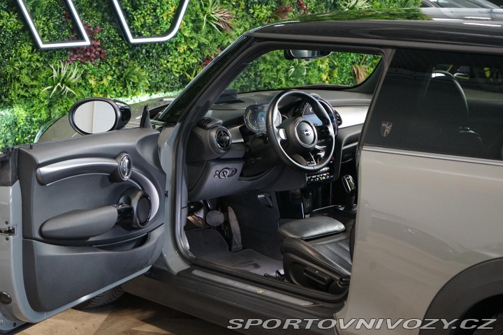 Mini Cooper SE 135kW CarPlay Navi LED 2021