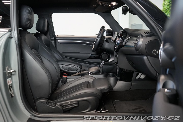 Mini Cooper SE 135kW CarPlay Navi LED 2021