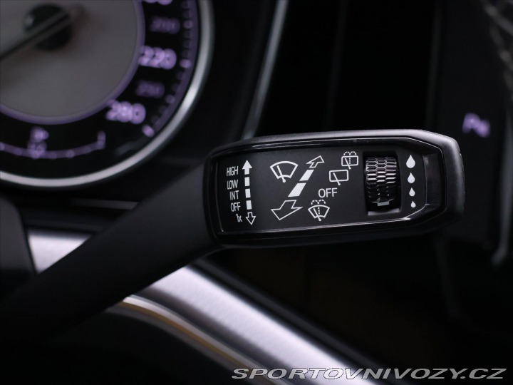 Volkswagen Ostatní modely Touareg 3,0 TDI V6 R-line CZ DPH 2019