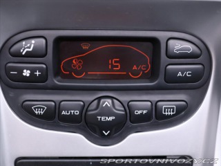 Peugeot 307 CC 1,6 i 80kW Aut.klima Kůže 2005