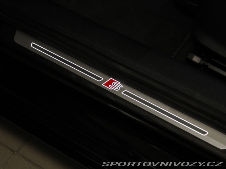 Audi A4 2,0 40TDi Quattro Competi 2024