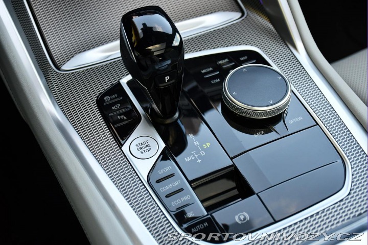 BMW X6 xDrive30d REZERVACE 2023