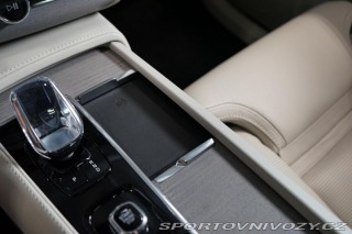 Volvo Ostatní modely XC90 T8 AWD Recharge B&W N 2024