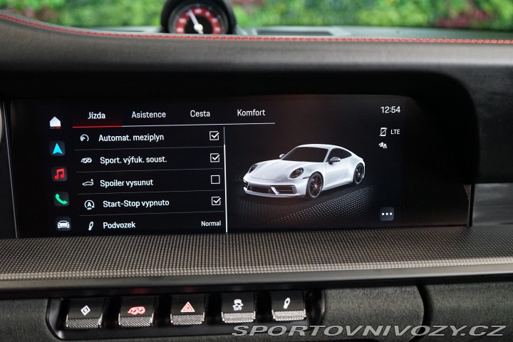 Porsche 911 Carrera 4 GTS Manuál PDLS 2022