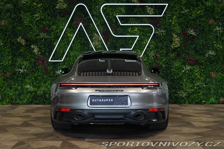 Porsche 911 Carrera 4 GTS Manuál PDLS 2022