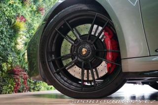 Porsche 911 Carrera 4 GTS Manuál PDLS 2022
