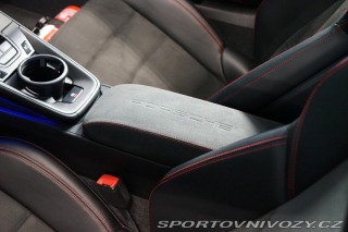 Porsche 911 Carrera 4 GTS Manuál PDLS 2022