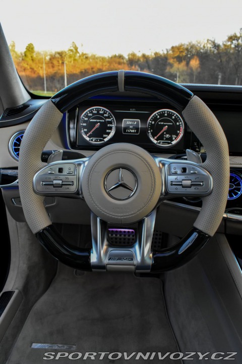 Mercedes-Benz S  2018