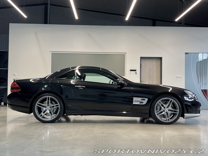 Mercedes-Benz SL 63 AMG 2011