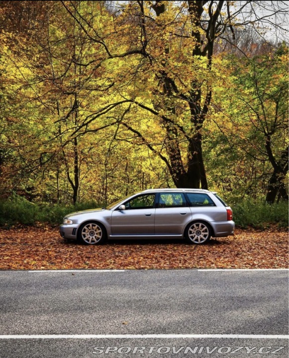 Audi RS4 B5 2000
