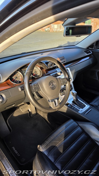 Volkswagen Ostatní modely VW Passat B7 3.6 VR6 2011