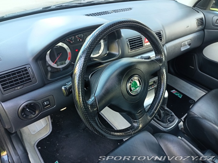 Škoda Octavia RS 2001