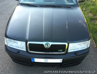 Škoda Octavia RS  2001