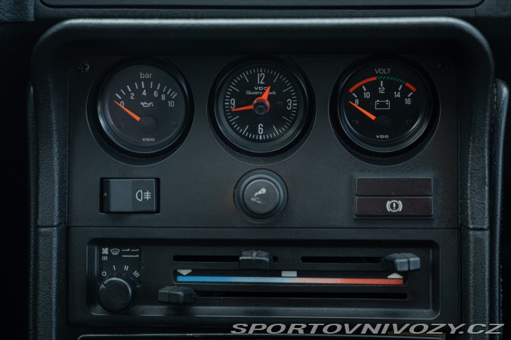 Porsche 924 1985