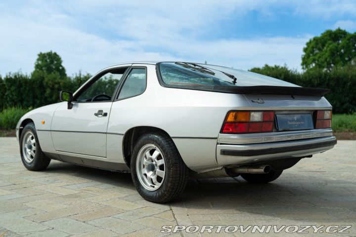 Porsche 924 1985
