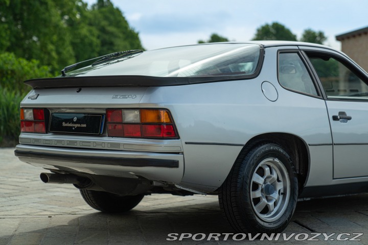 Porsche 924 1985