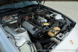 Porsche 924  1985