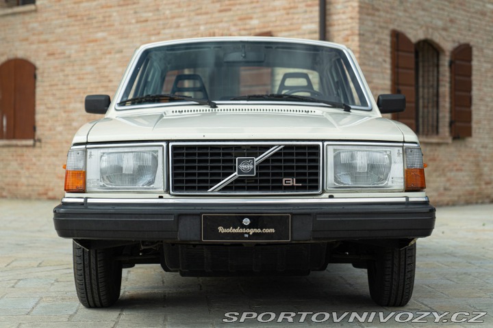 Volvo Ostatní modely 244 GL 1982