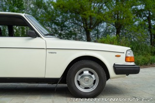 Volvo Ostatní modely 244 GL 1982