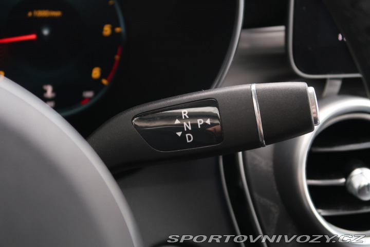 Mercedes-Benz Ostatní modely GLC AMG Line GLC 300d 4MATIC 2020