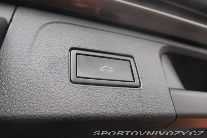 Volkswagen Ostatní modely Passat Highline 2.0 BiTDI 2016