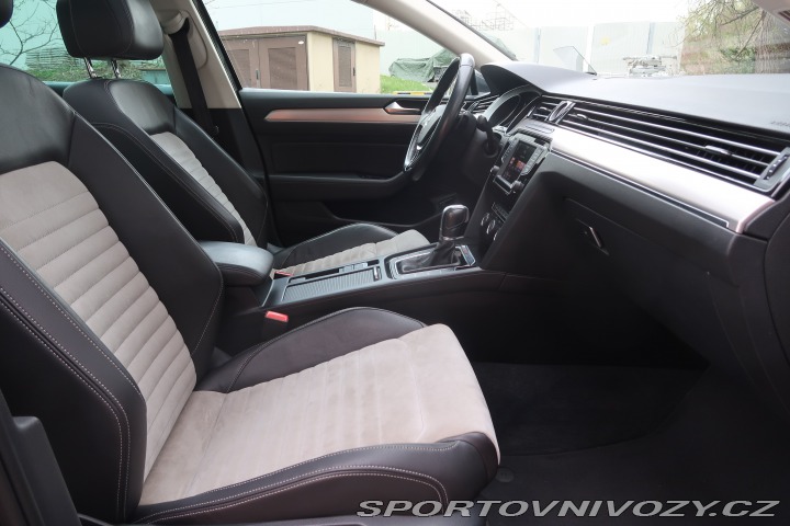 Volkswagen Ostatní modely Passat Highline 2.0 BiTDI 2016